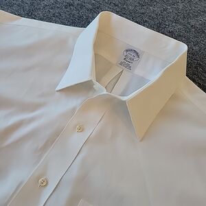 Brooks Brothers Shirt Men's XL 17.5 33 White Solid Non Iron Dress Button Up